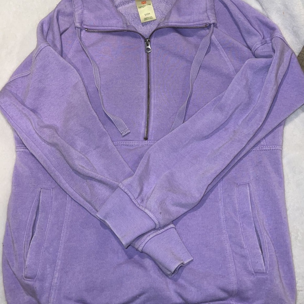 Super comfy and stretch half zip.